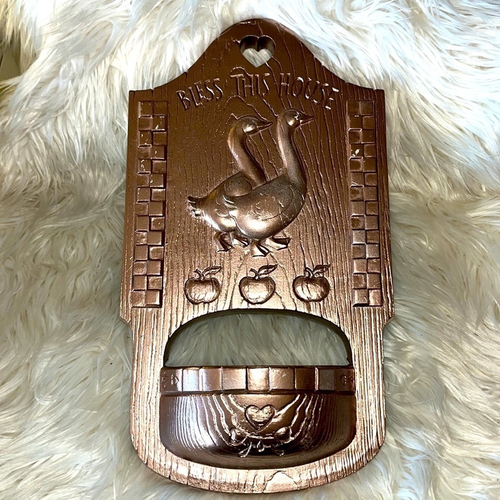 Burwood Homco BLESS THIS HOUSE Wall Pocket Plaque. Painted gold.